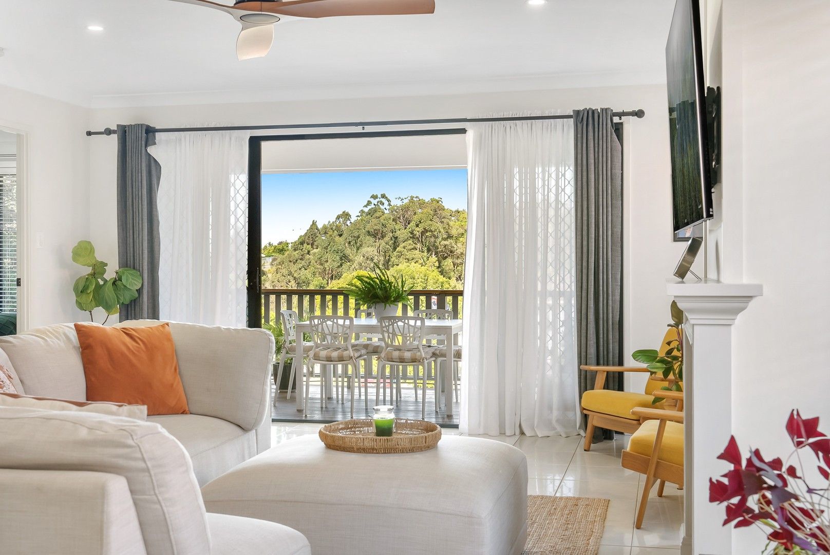 4 bedrooms House in 30 Silver Gull Street COOMERA QLD, 4209