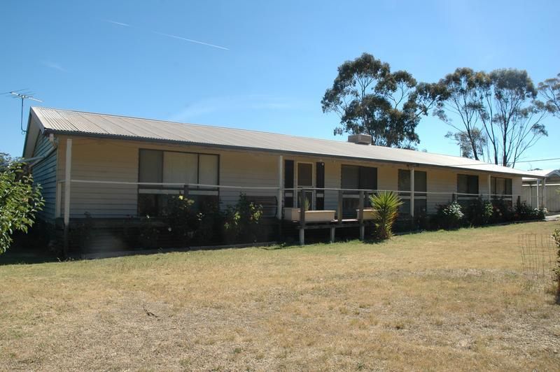 61 Taggart Drive, DAISY HILL VIC 3465, Image 0