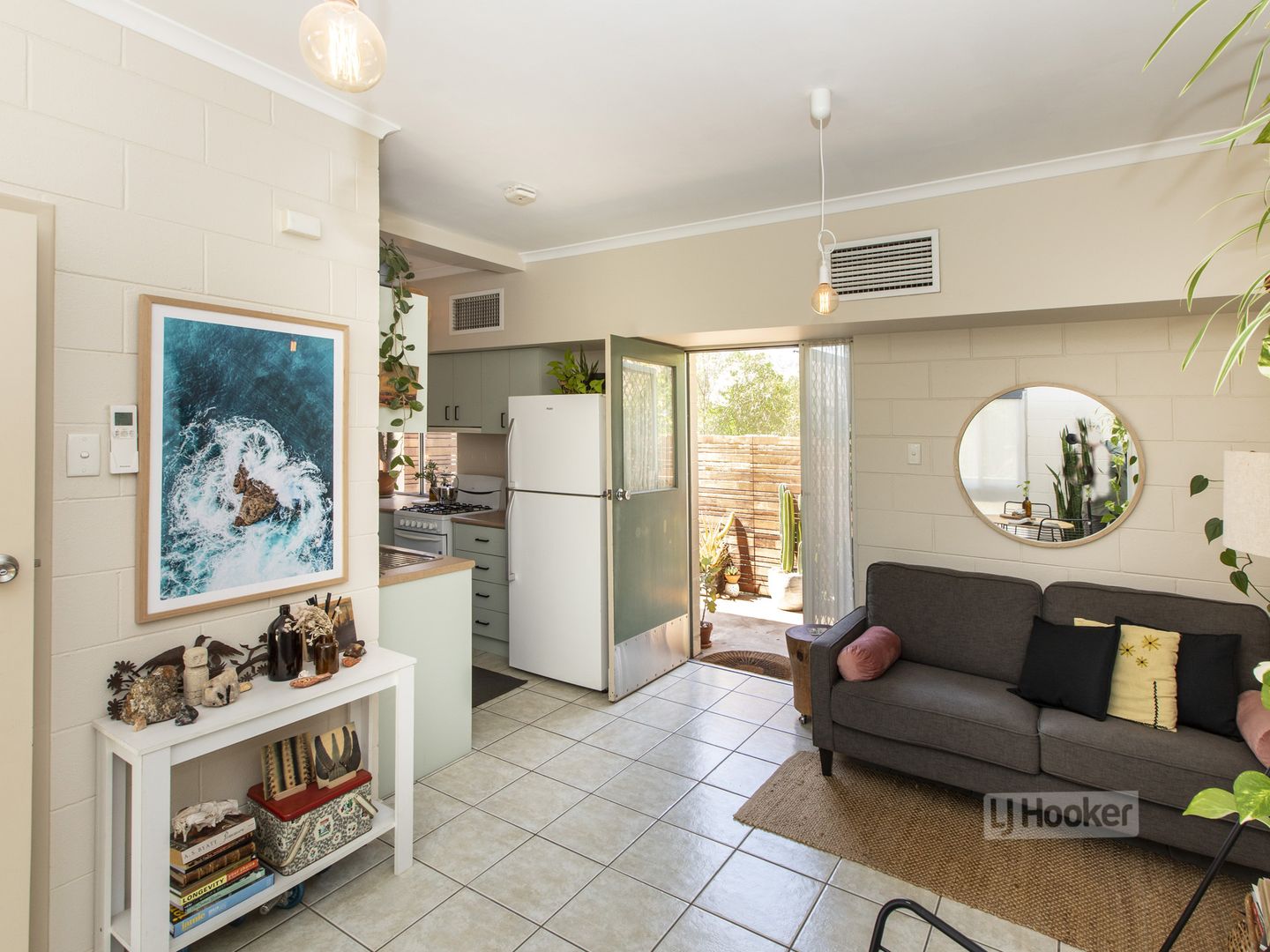 8/2 Tilmouth Court, Gillen NT 0870, Image 1