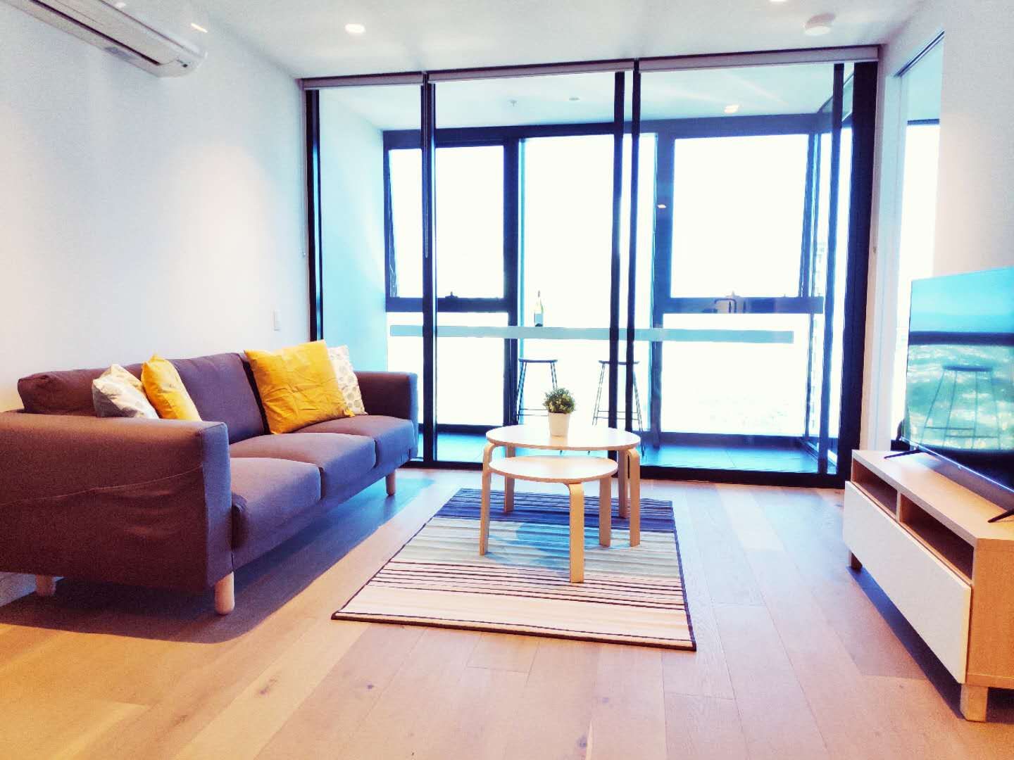 2 bedrooms Apartment / Unit / Flat in 4304/462 Elizabeth Street MELBOURNE VIC, 3000