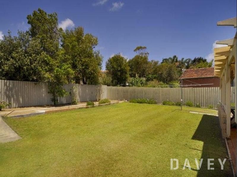 22 Clyo Way, Kallaroo WA 6025, Image 1