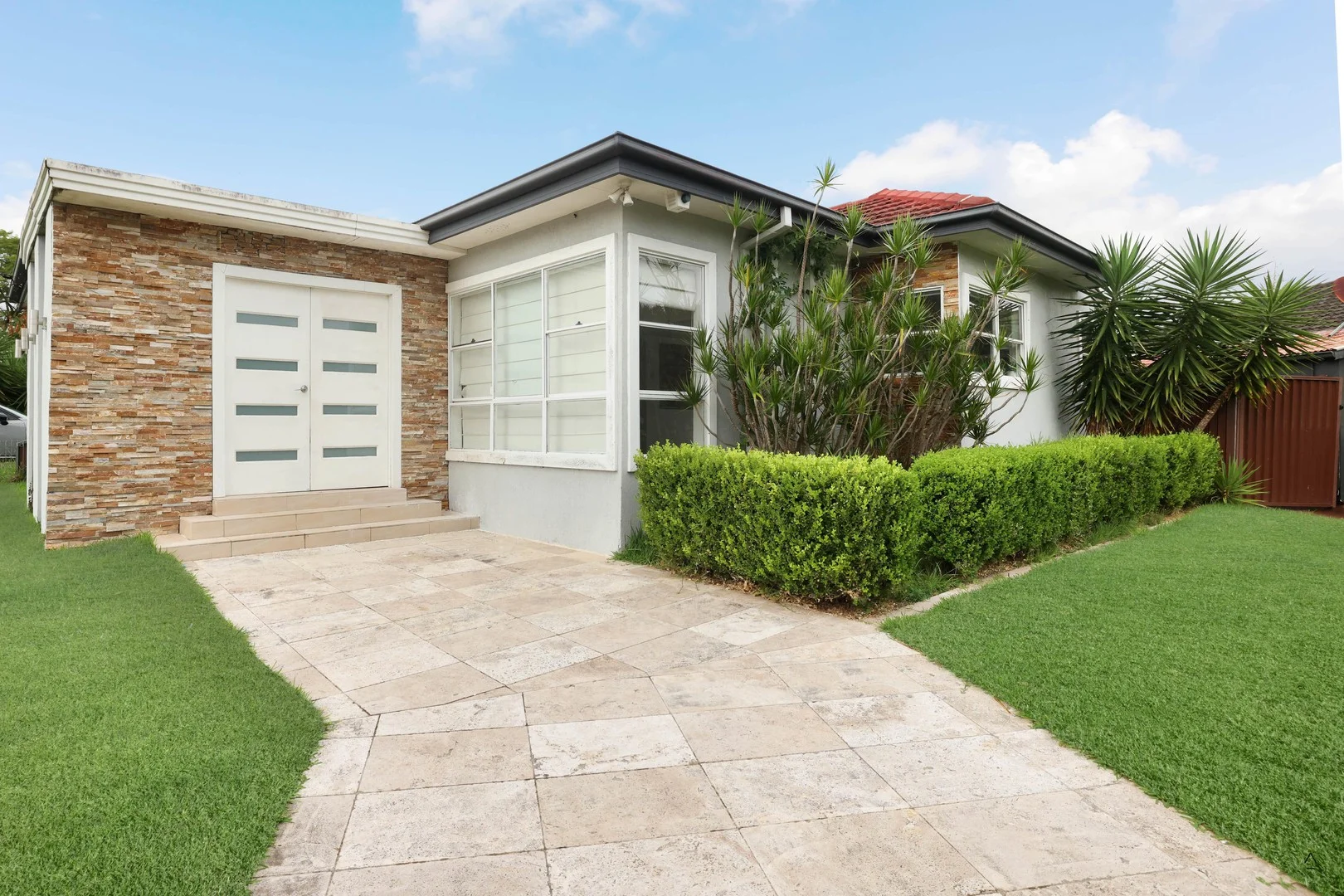 Primary image of 40 Medley, Liverpool NSW 2170