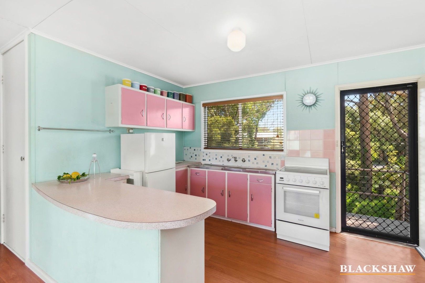 16 Smith Street, Broulee NSW 2537