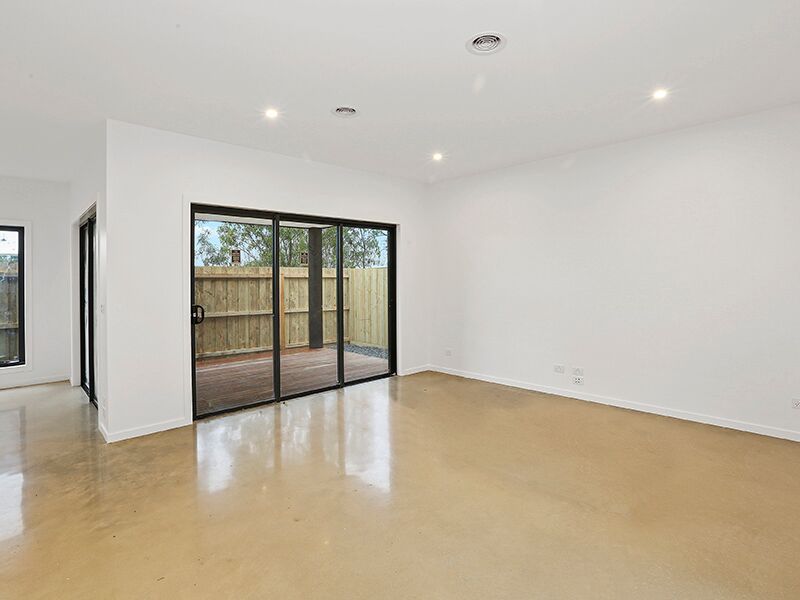 3/114-116 Isabella Street, Geelong West VIC 3218, Image 1