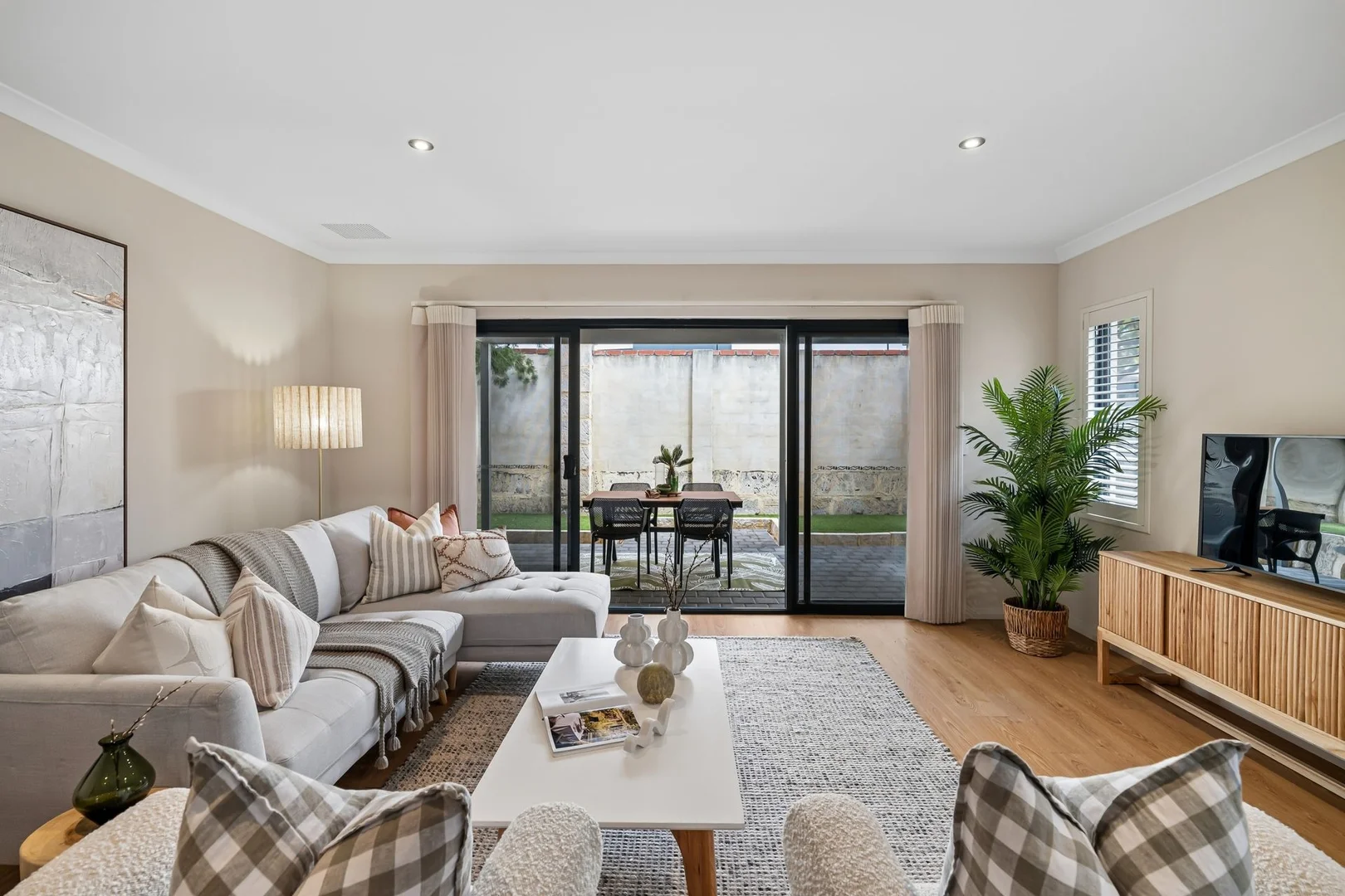 Additional image 2 of 2/228 Charlottes Vista, Ellenbrook WA 6069