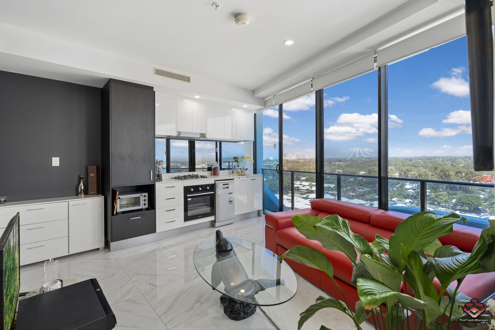 41011/5 Harbourside Court, Biggera Waters QLD 4216, Image 1