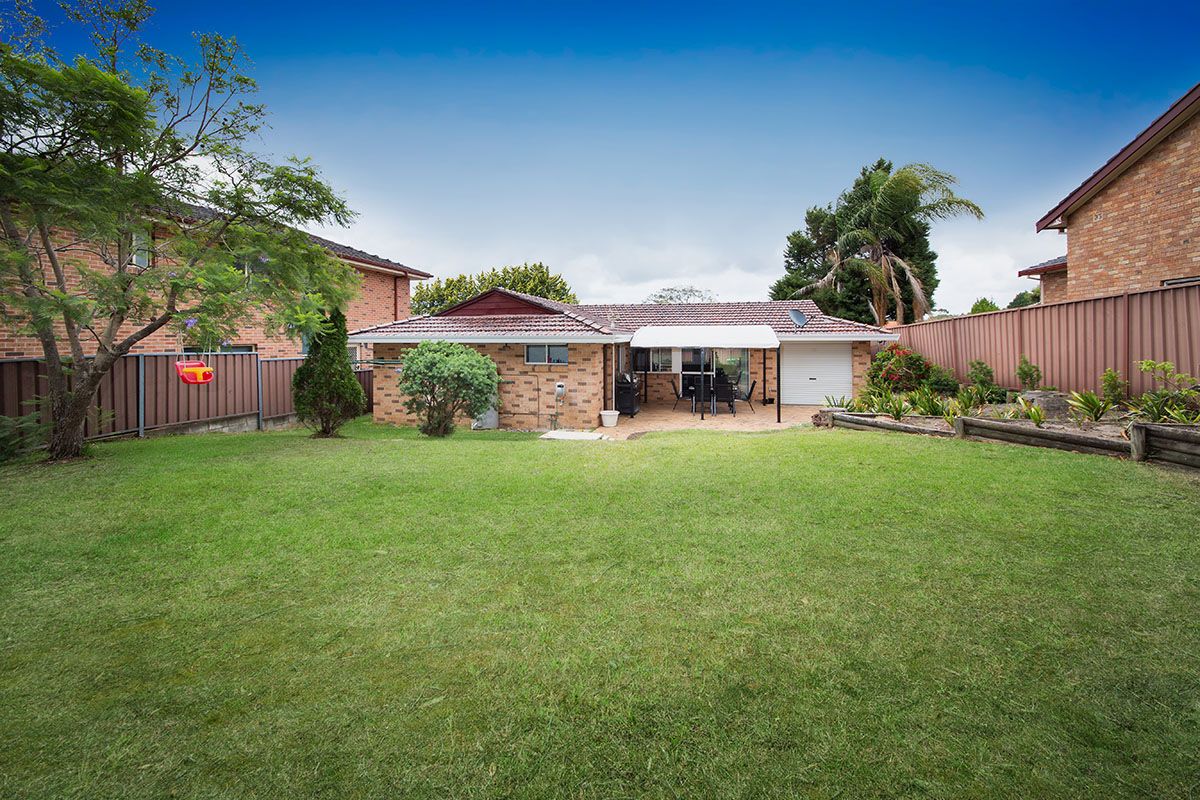 9 Satinwood Close, Alfords Point NSW 2234, Image 2