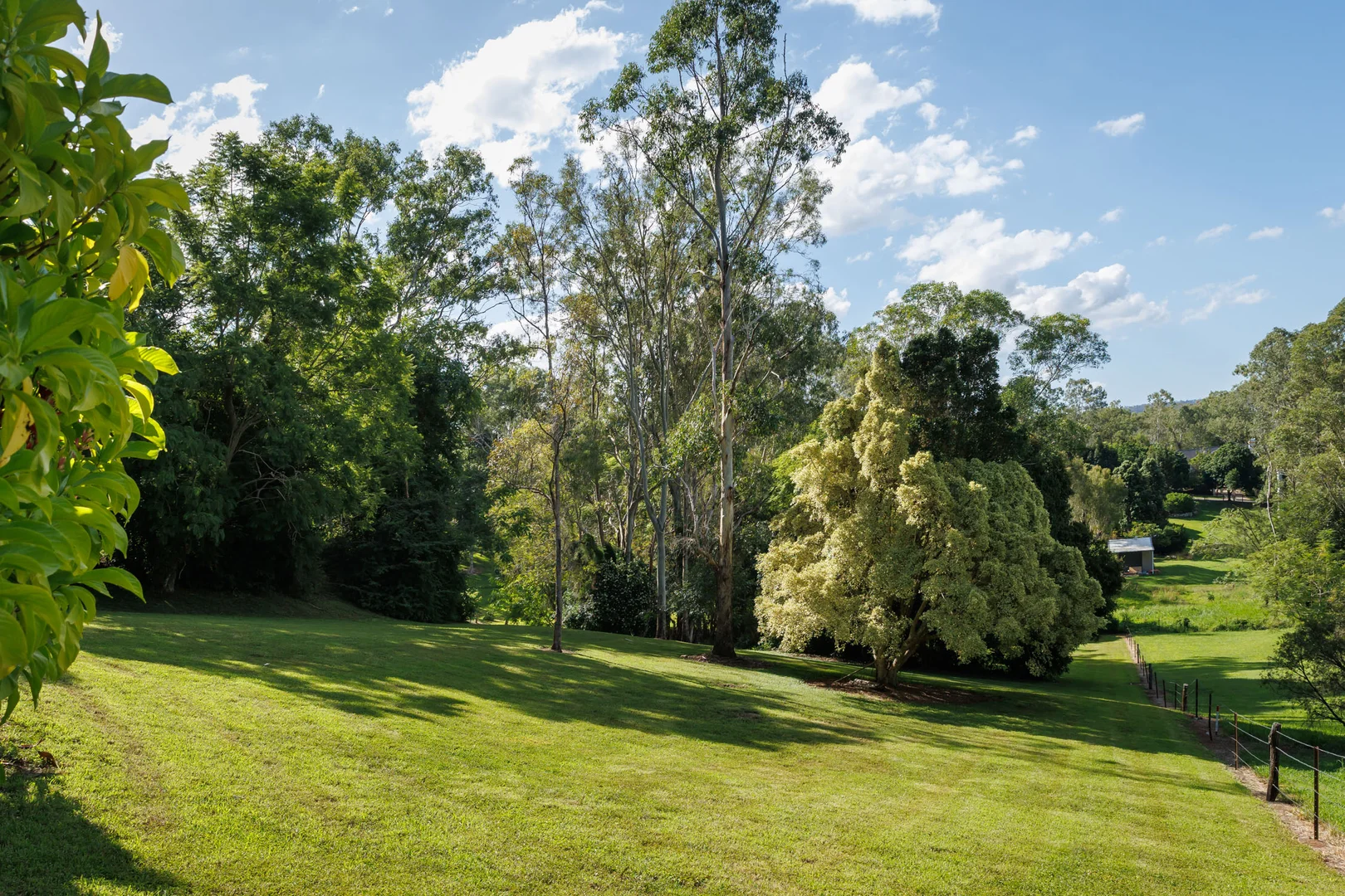 Additional image 19 of 37 Corniche Place, Brookfield QLD 4069