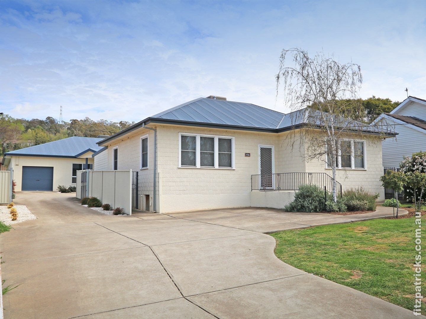 242 & 242a Lake Albert Road, Kooringal NSW 2650, Image 1