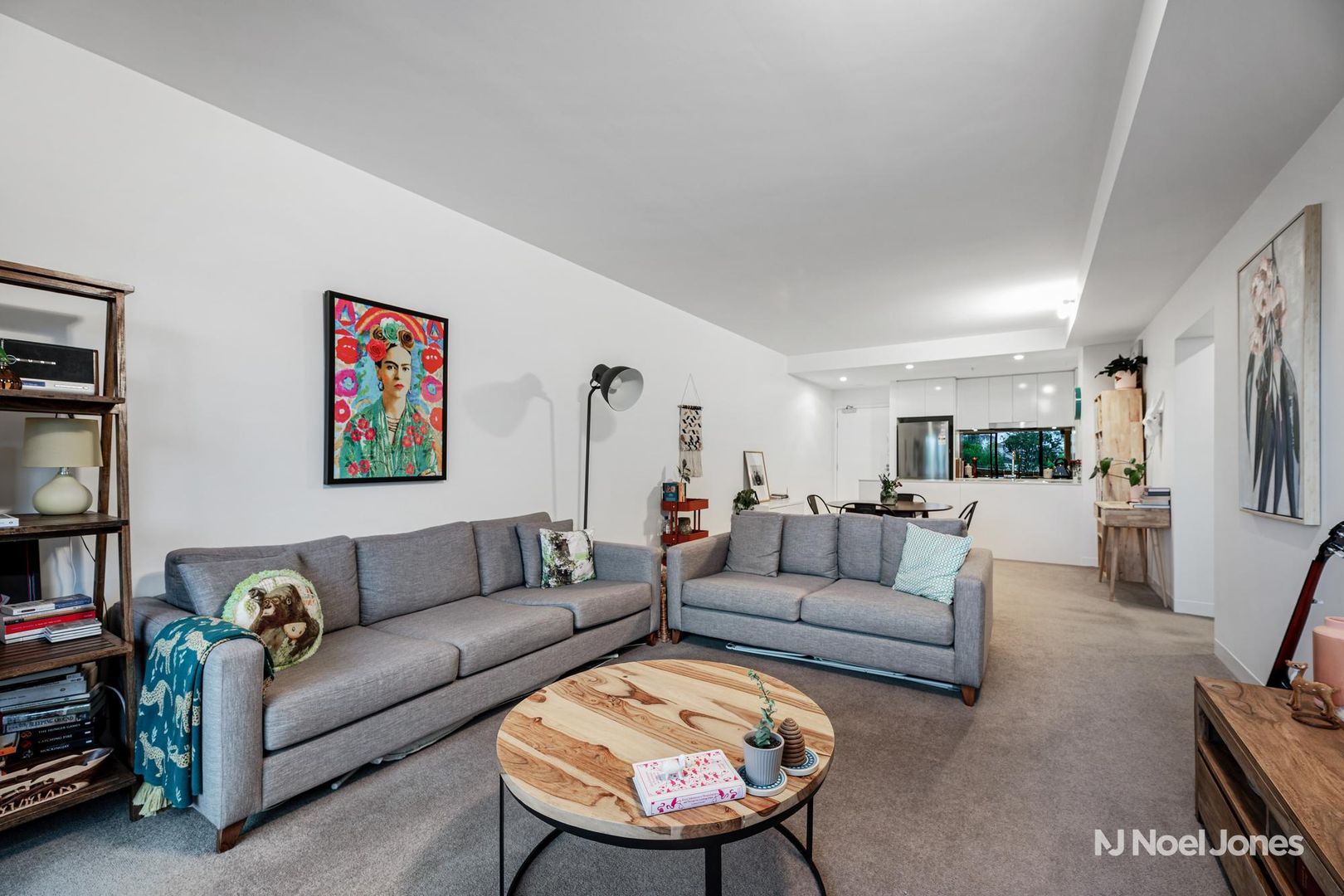 203/435 Whitehorse Road, Mitcham VIC 3132, Image 2