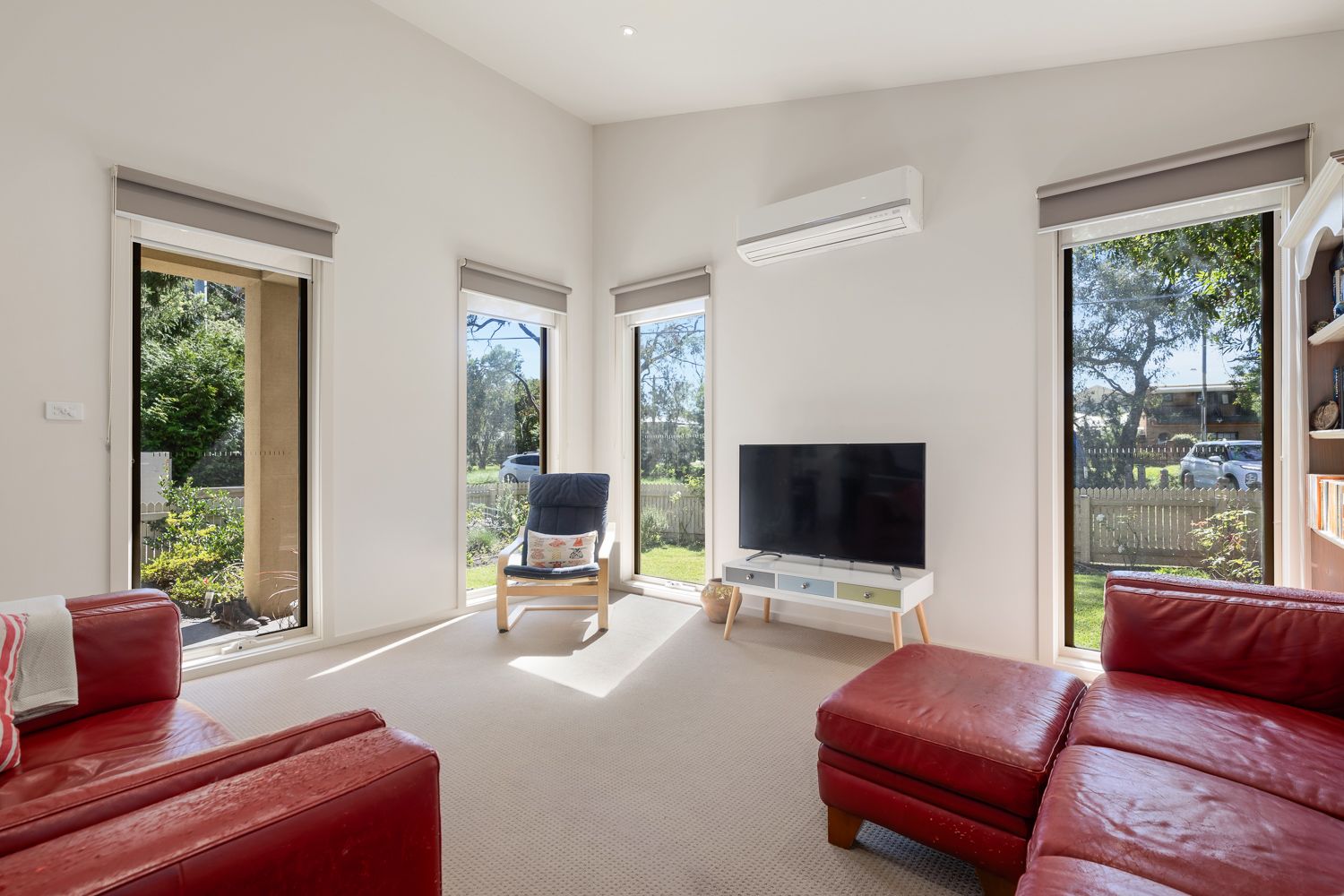 1 Innisfree Walk, Kilsyth VIC 3137, Image 1