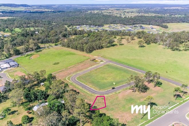 Picture of 11 Teale Circuit, TAHMOOR NSW 2573