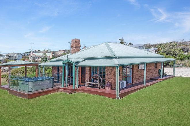 Picture of 1/2-6 Great Ocean Road, MARENGO VIC 3233