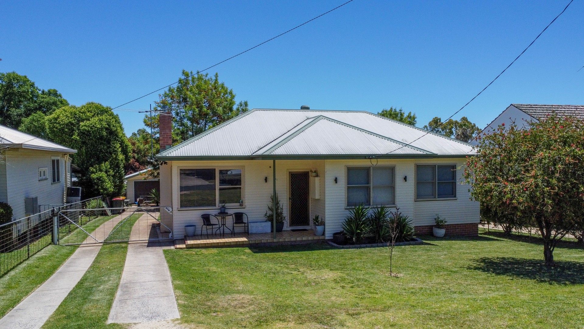 3 bedrooms House in 43 Shirley Street INVERELL NSW, 2360