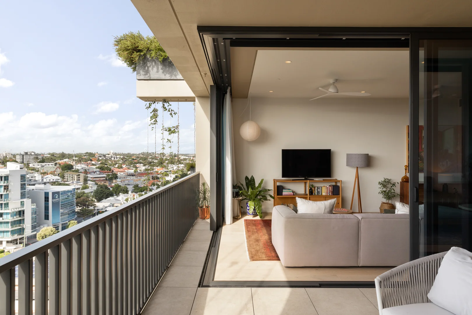 Additional image 18 of 902/20 Edmondstone Street, South Brisbane QLD 4101