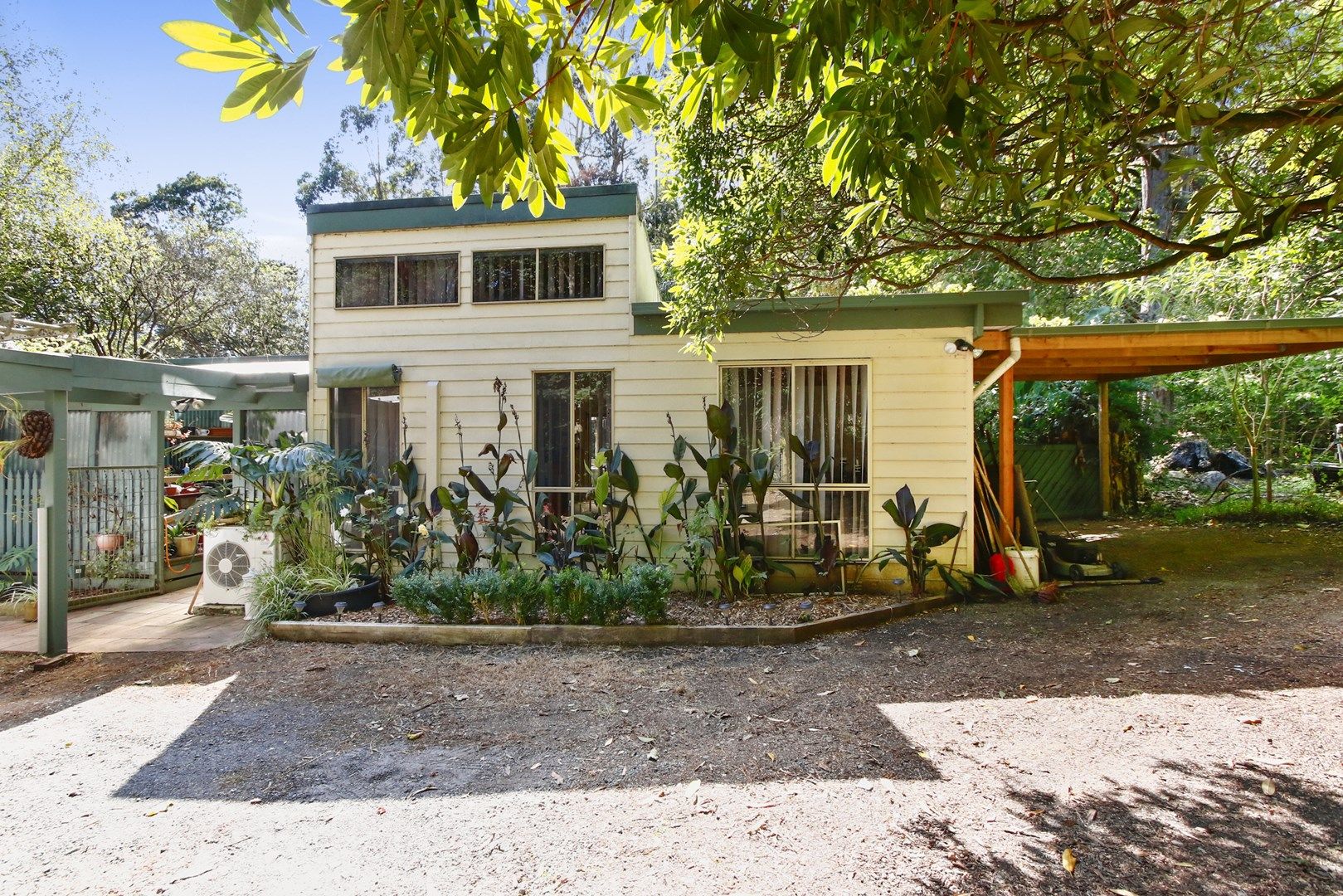 1 Old Warburton Road, Warburton VIC 3799, Image 0