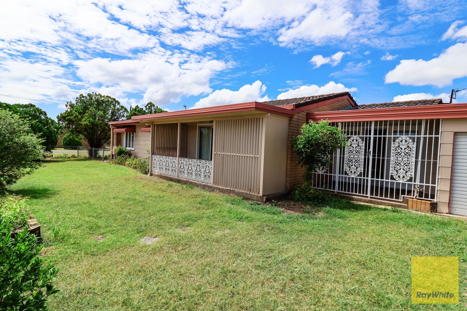76 Dunn Road, Avenell Heights QLD 4670 House For Rent 450 Domain