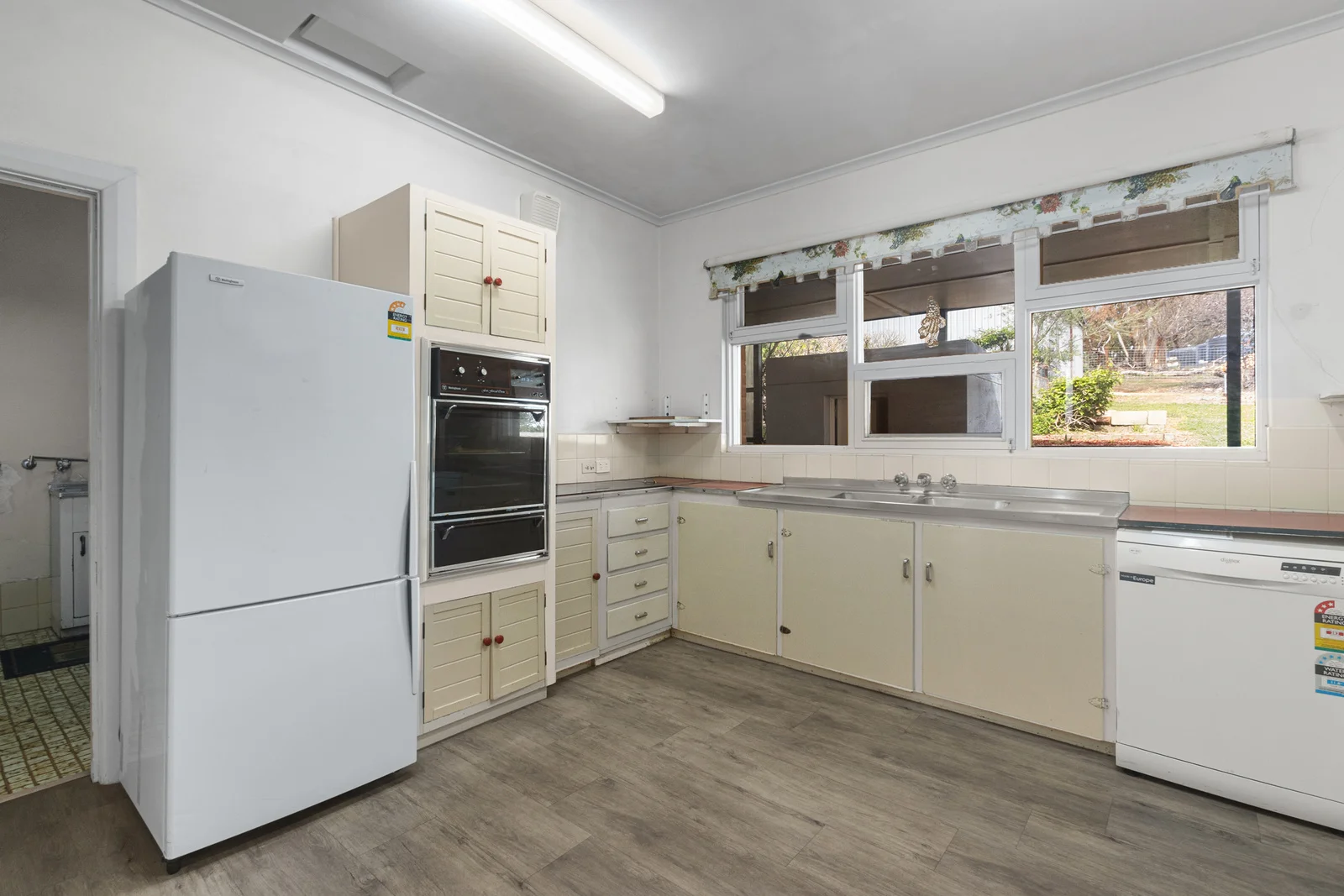 Additional image 13 of 6 Bindarrah Road, Clare SA 5453