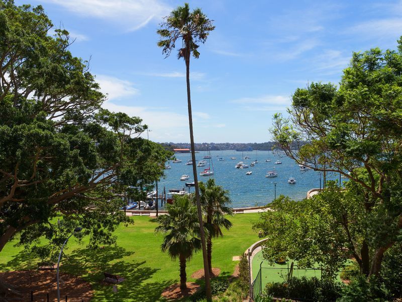 301/11 The Esplanade, Elizabeth Bay NSW 2011, Image 2