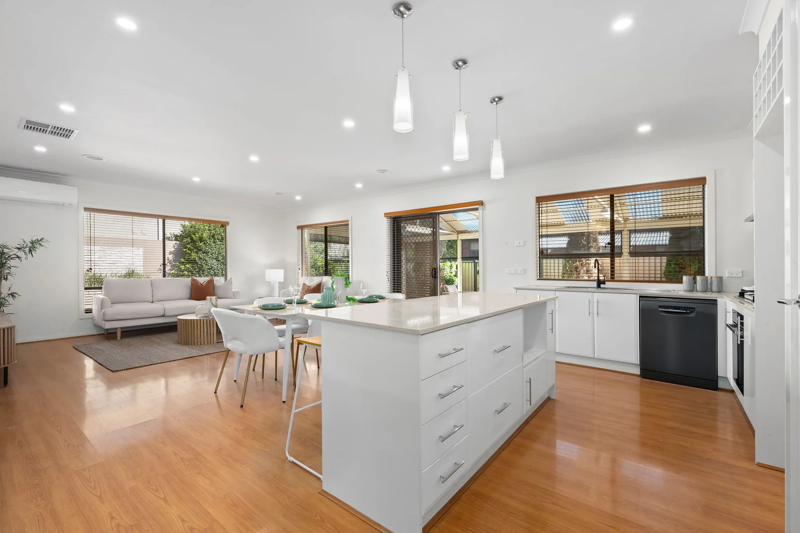 Additional image 4 of 15 Farmhouse Boulevard, Epping VIC 3076