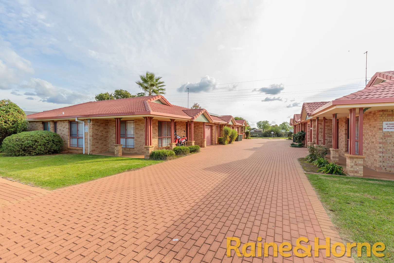 Additional image 8 of 2/6-8 Sturt Circle, Dubbo NSW 2830