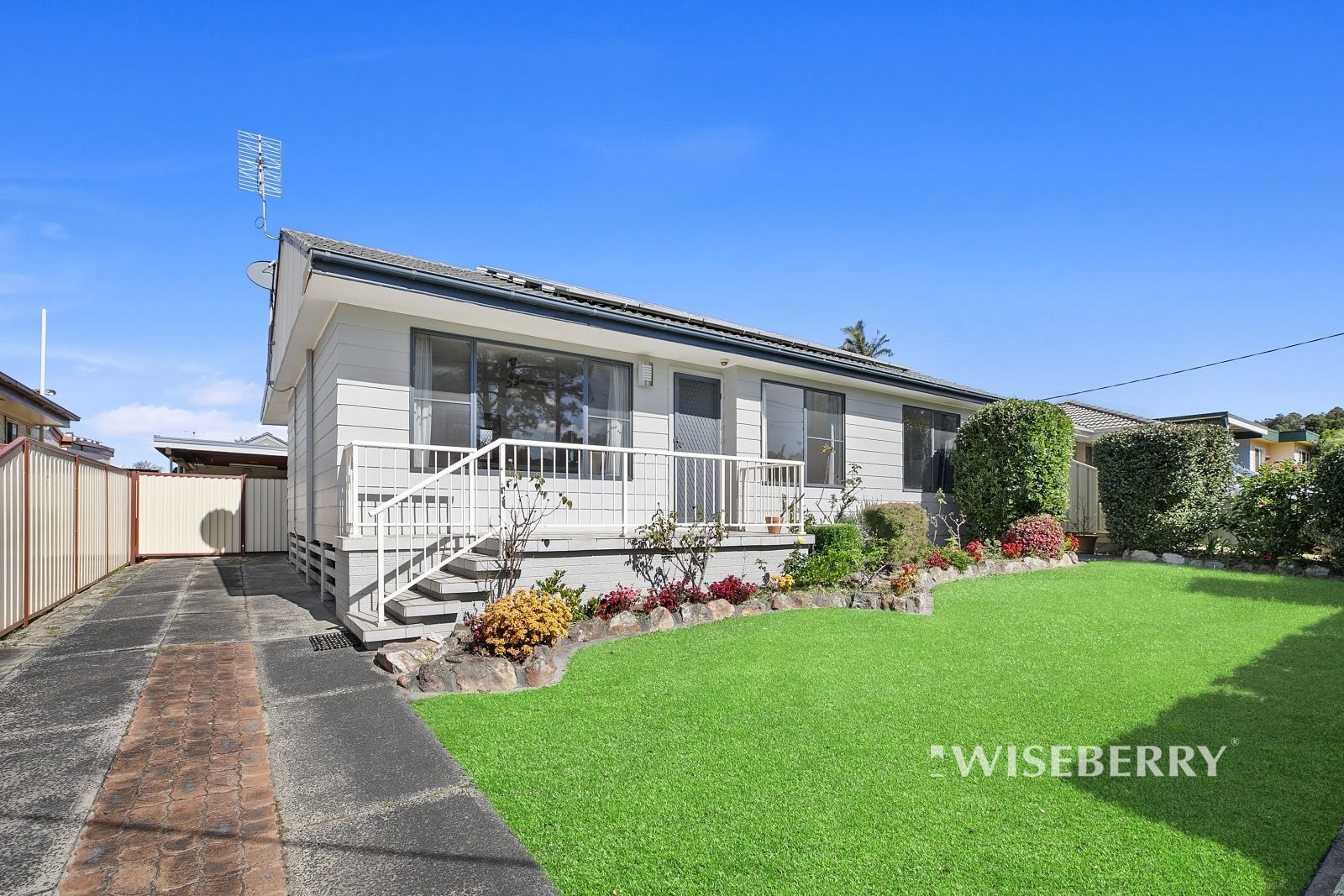 10 Shropshire Street, Gorokan NSW 2263, Image 0