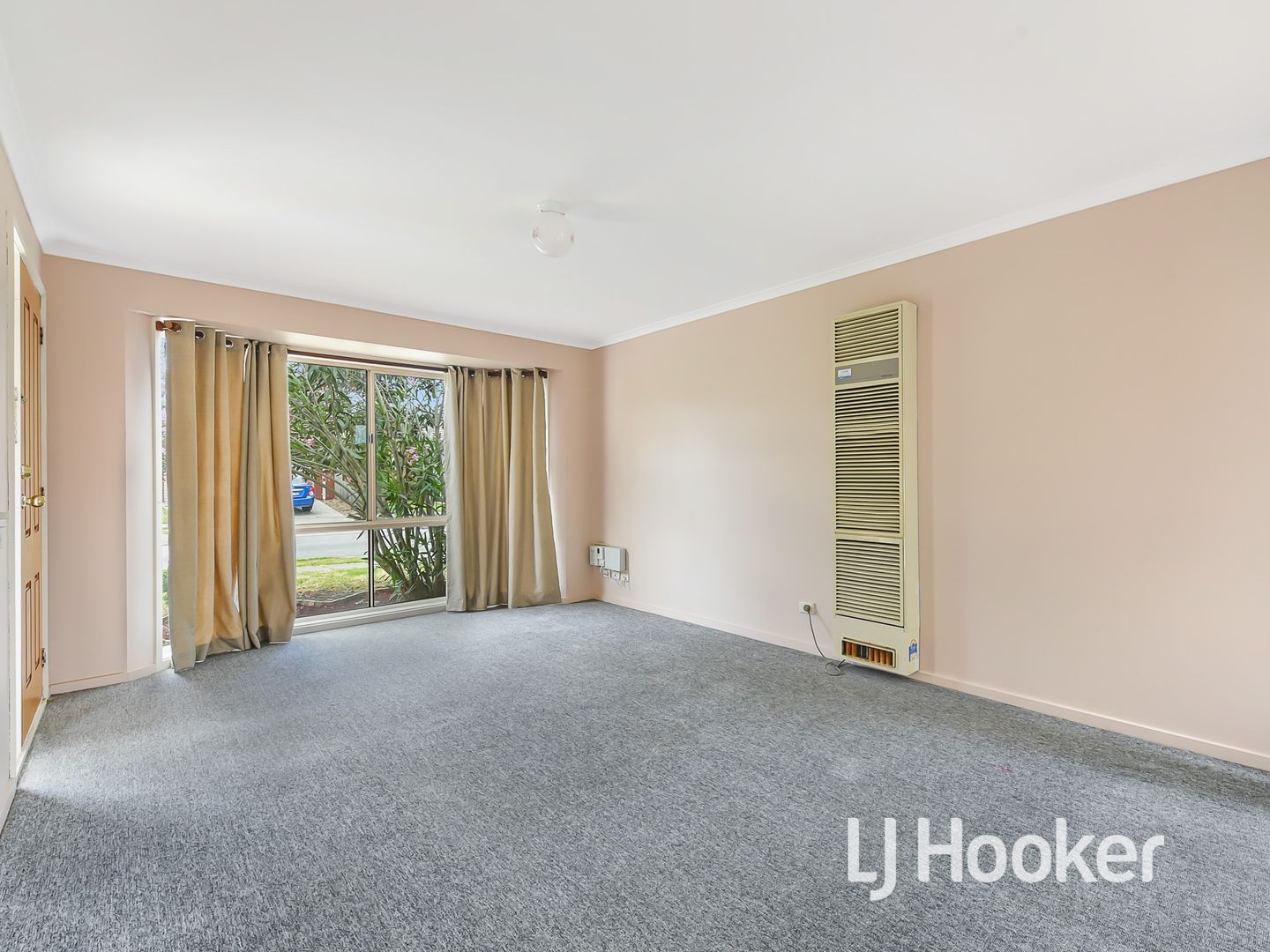 18 Cirai Crescent, Cranbourne West VIC 3977, Image 1