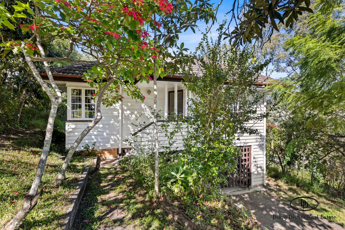 2 bedrooms House in 88 Manchester Terrace INDOOROOPILLY QLD, 4068