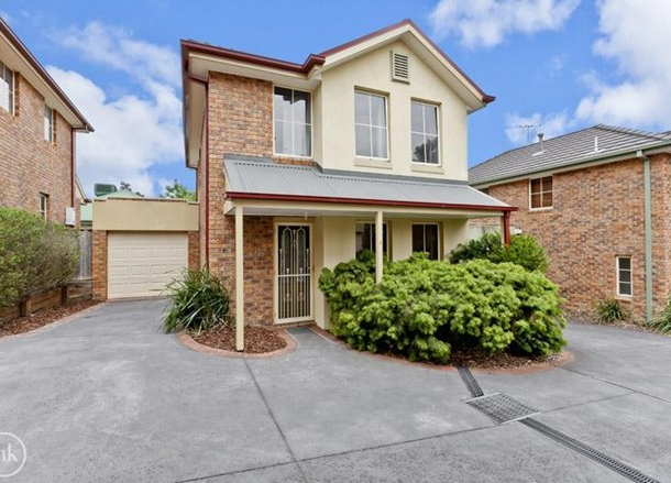 4/72 Bridge Street, Eltham VIC 3095