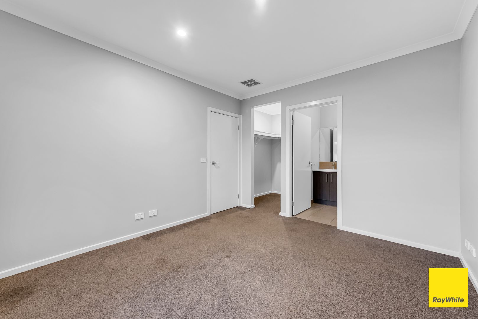 22 Zambezi Street, Tarneit VIC 3029, Image 2