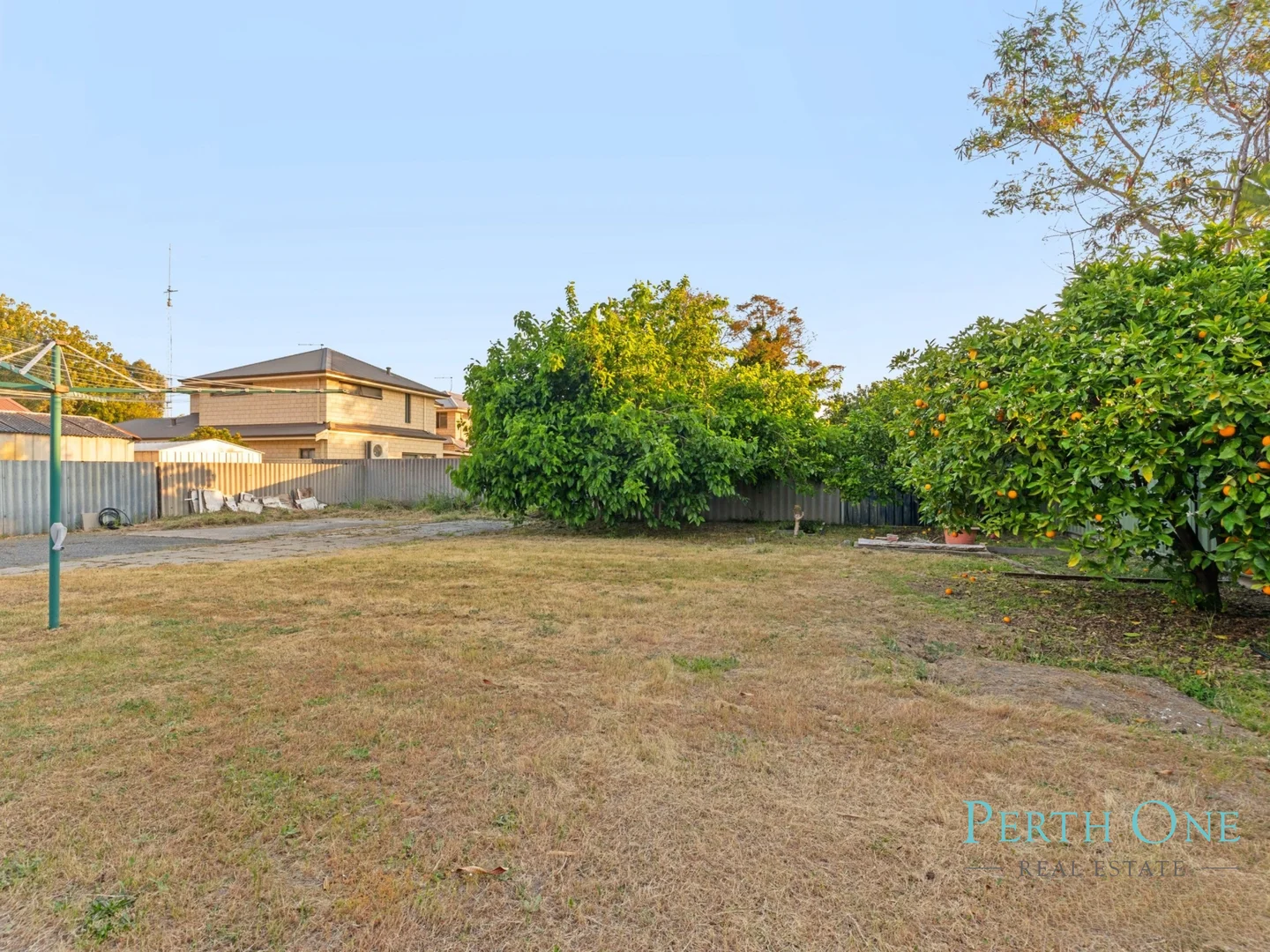 Additional image 20 of 194 Fisher Street, Cloverdale WA 6105