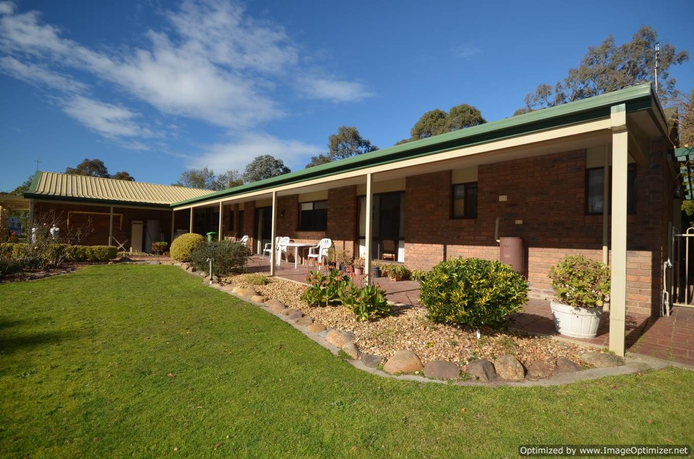 15 Lake Victoria Road, Eagle Point Property History & Address