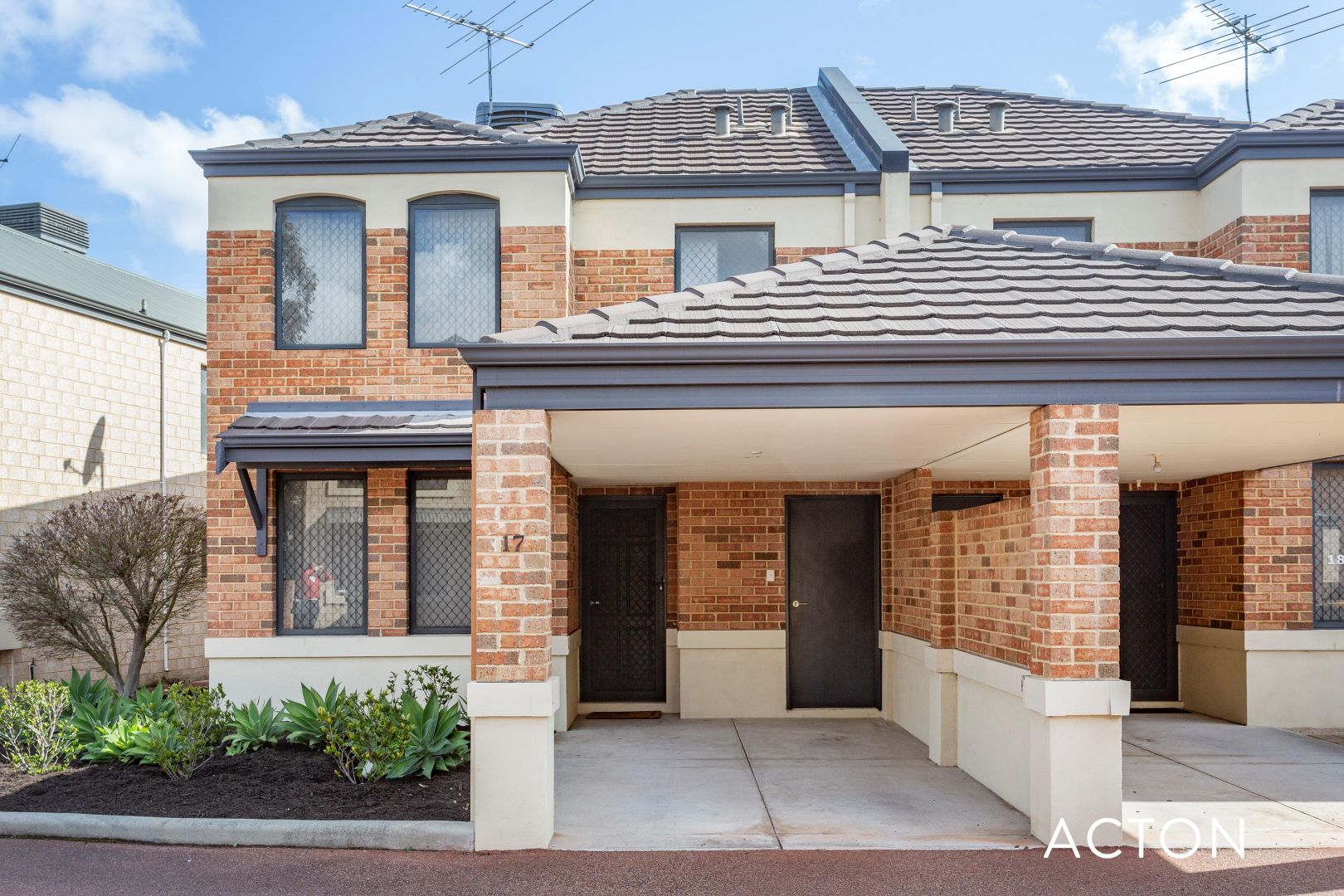 17/22 GOCHEAN AVENUE, Bentley WA 6102, Image 1