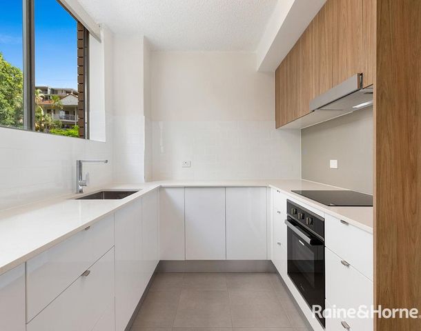 3/60 Warren Street, St Lucia QLD 4067