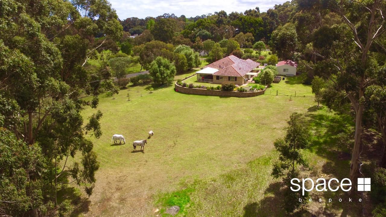 20 Cypress Avenue, Margaret River WA 6285, Image 0