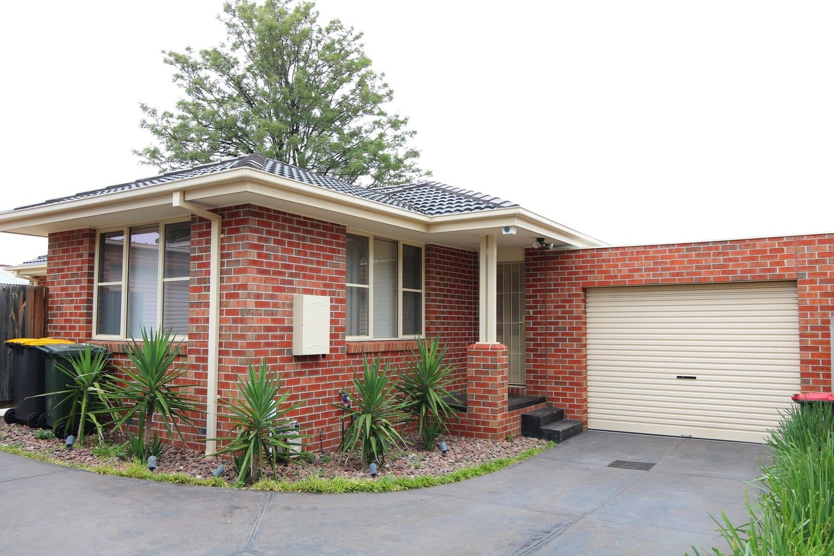 3 bedrooms Apartment / Unit / Flat in 2/88 Fulton Street CLAYTON VIC, 3168