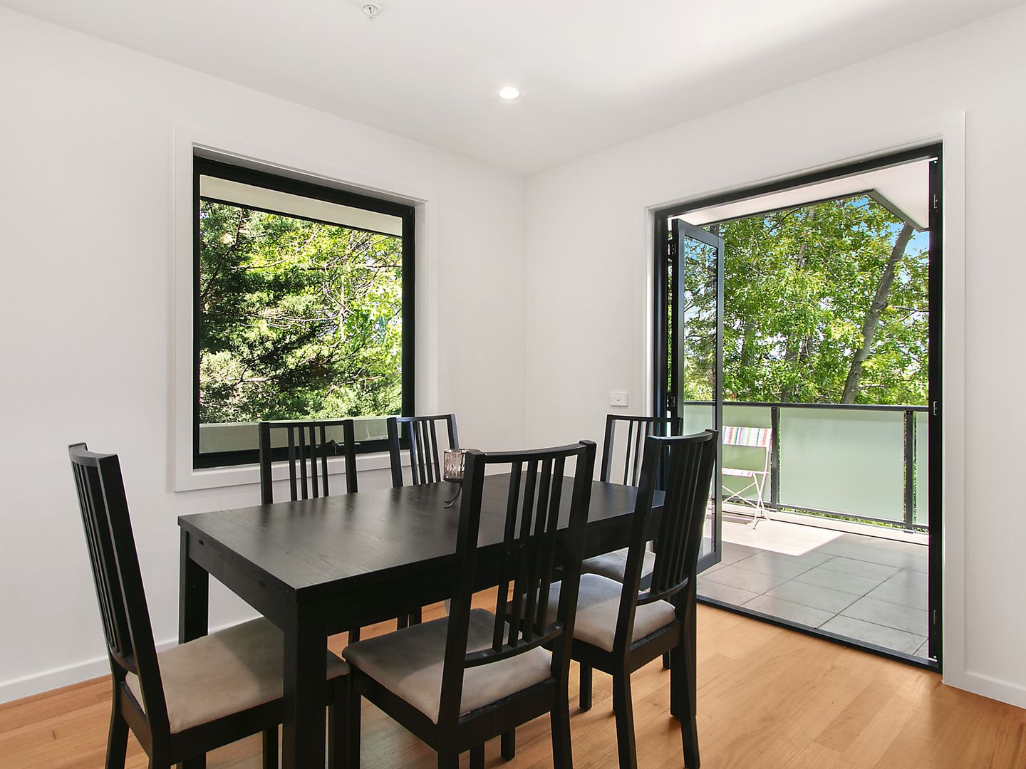 201/291 Mt Dandenong Road, Croydon VIC 3136, Image 1