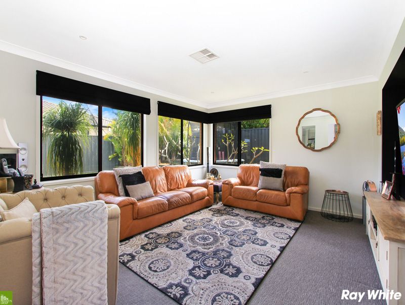 4 Penterong Way, Haywards Bay NSW 2530, Image 2