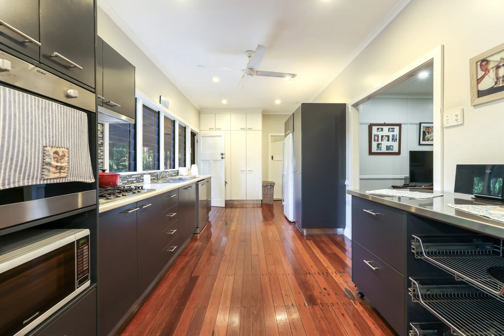 Image 12