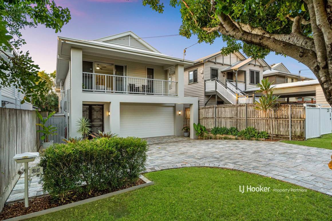 Picture of 25 Carnation Road, MANLY WEST QLD 4179