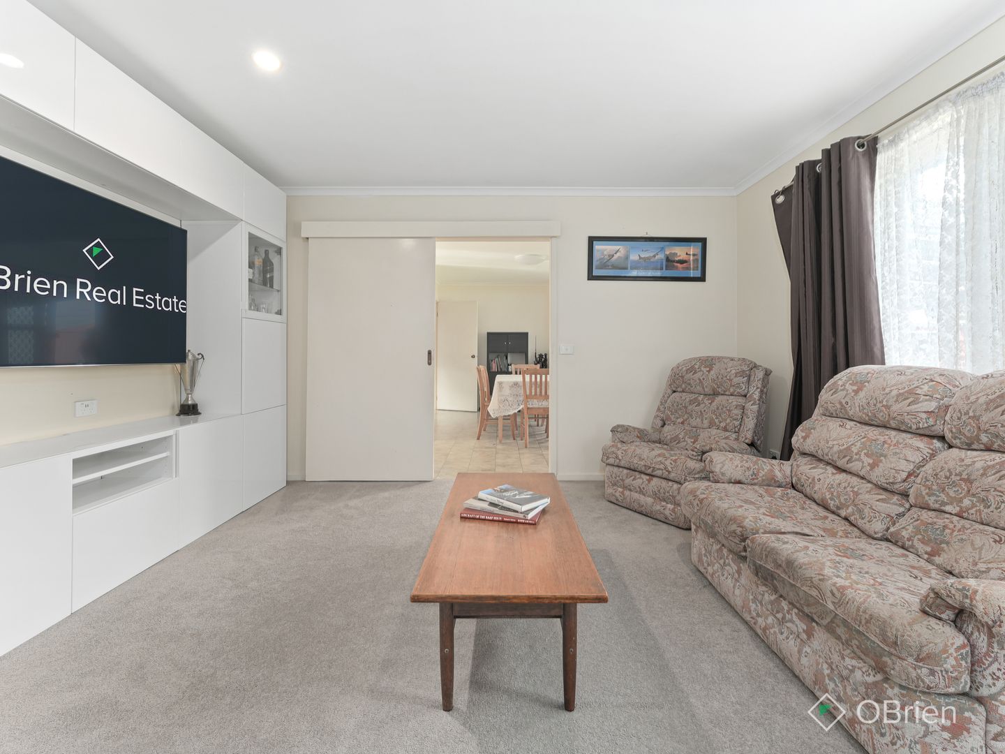 3 Dorchester Crescent, Carrum Downs VIC 3201, Image 2