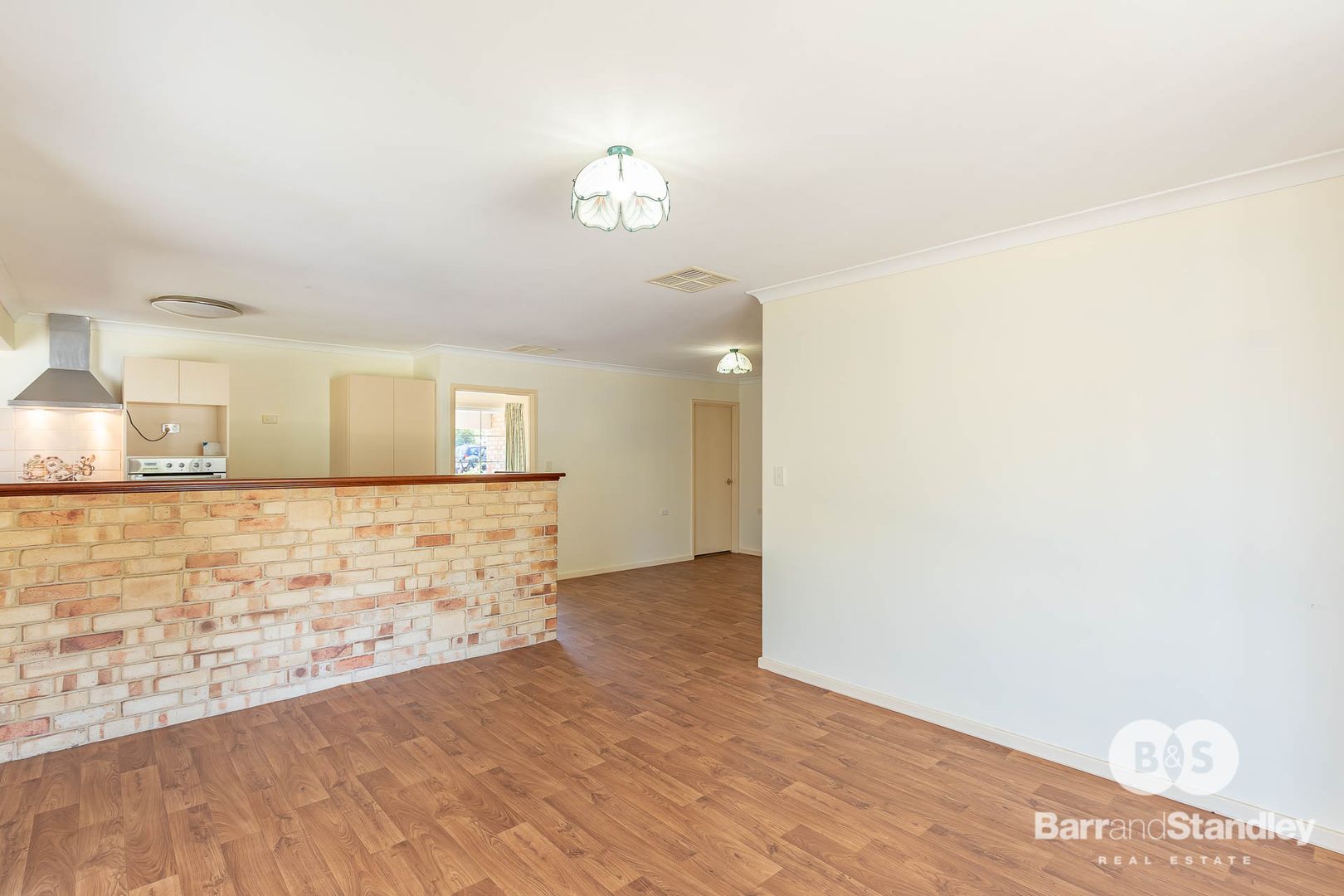 7 Yardley Court, Usher WA 6230, Image 1