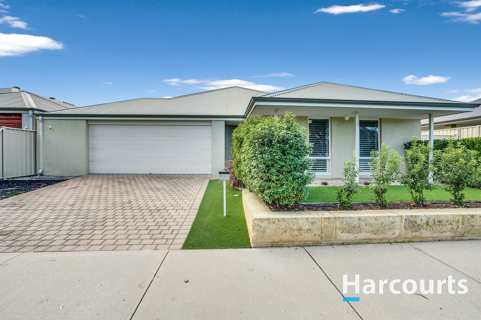 4 bedrooms House in 23 Hirono Approach MEADOW SPRINGS WA, 6210