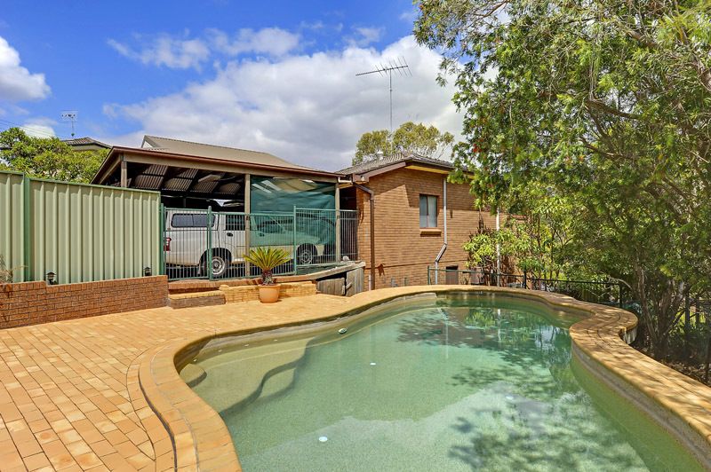 86 Warrina Street, BEROWRA HEIGHTS NSW 2082, Image 2