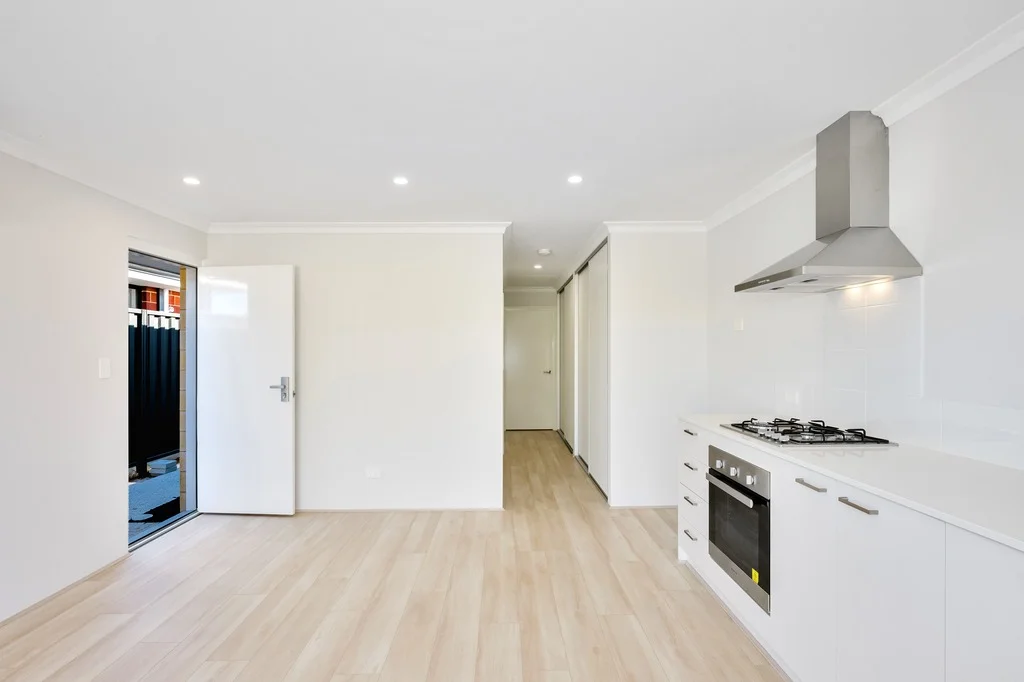 Additional image 2 of 34A Cardinal Loop, Lakelands WA 6180