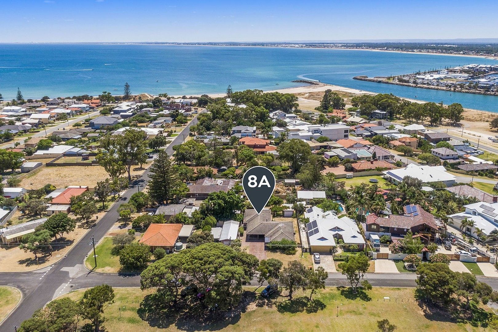 3 bedrooms Semi-Detached in 8A Cathryn Street HALLS HEAD WA, 6210