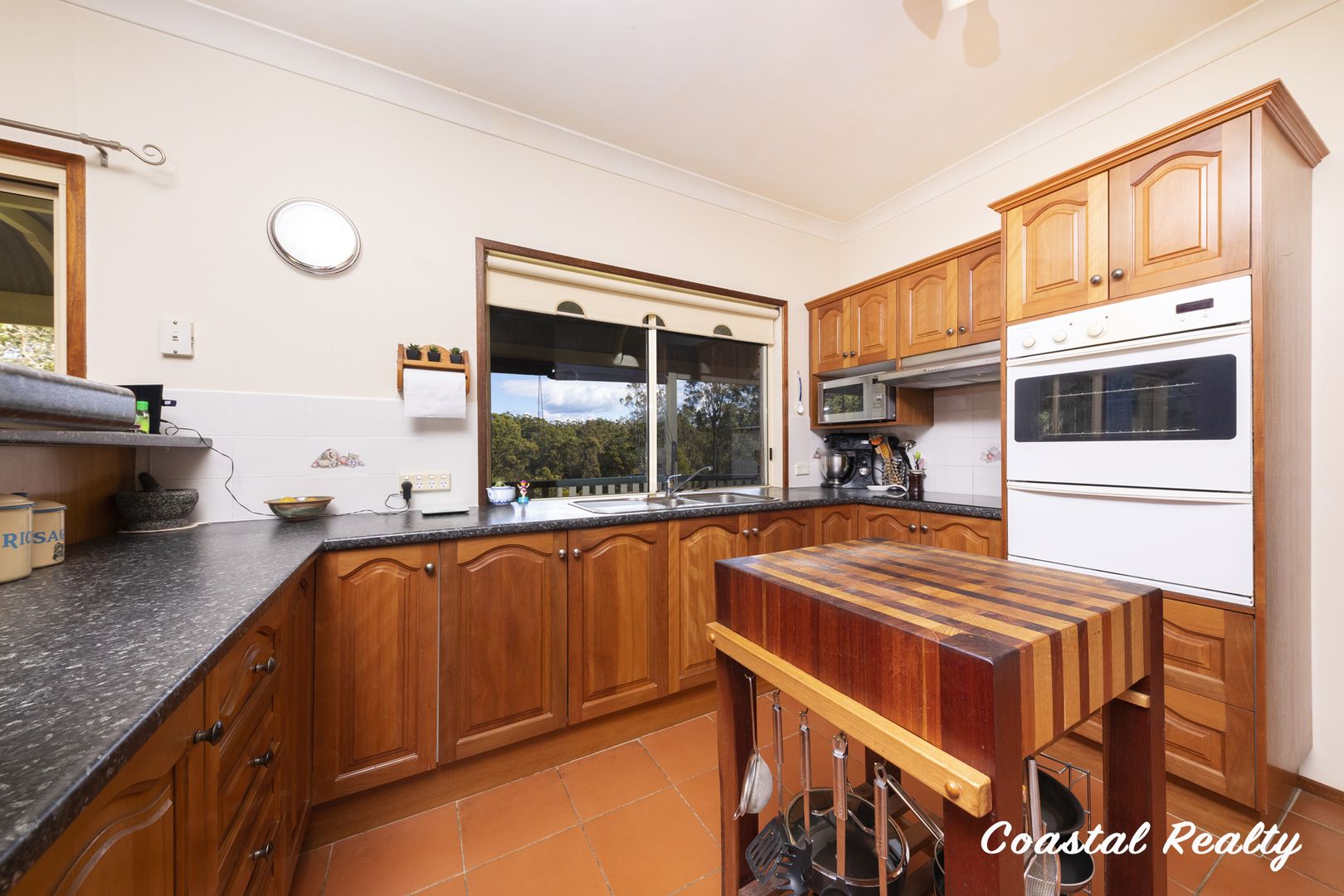17 The Lakelands, Coomba Park NSW 2428, Image 2