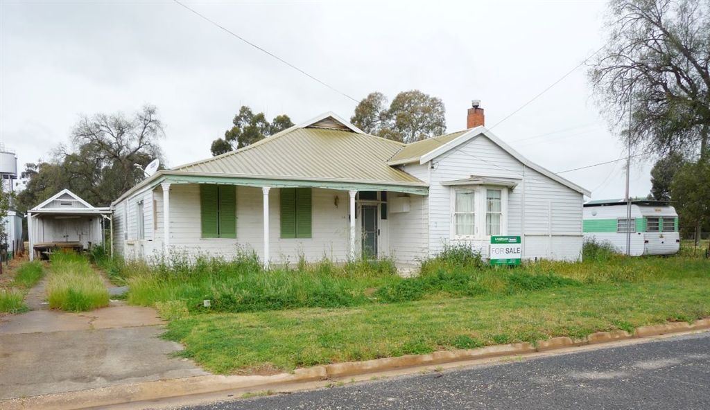 15-17 Kooba Street, Rand NSW 2642, Image 0