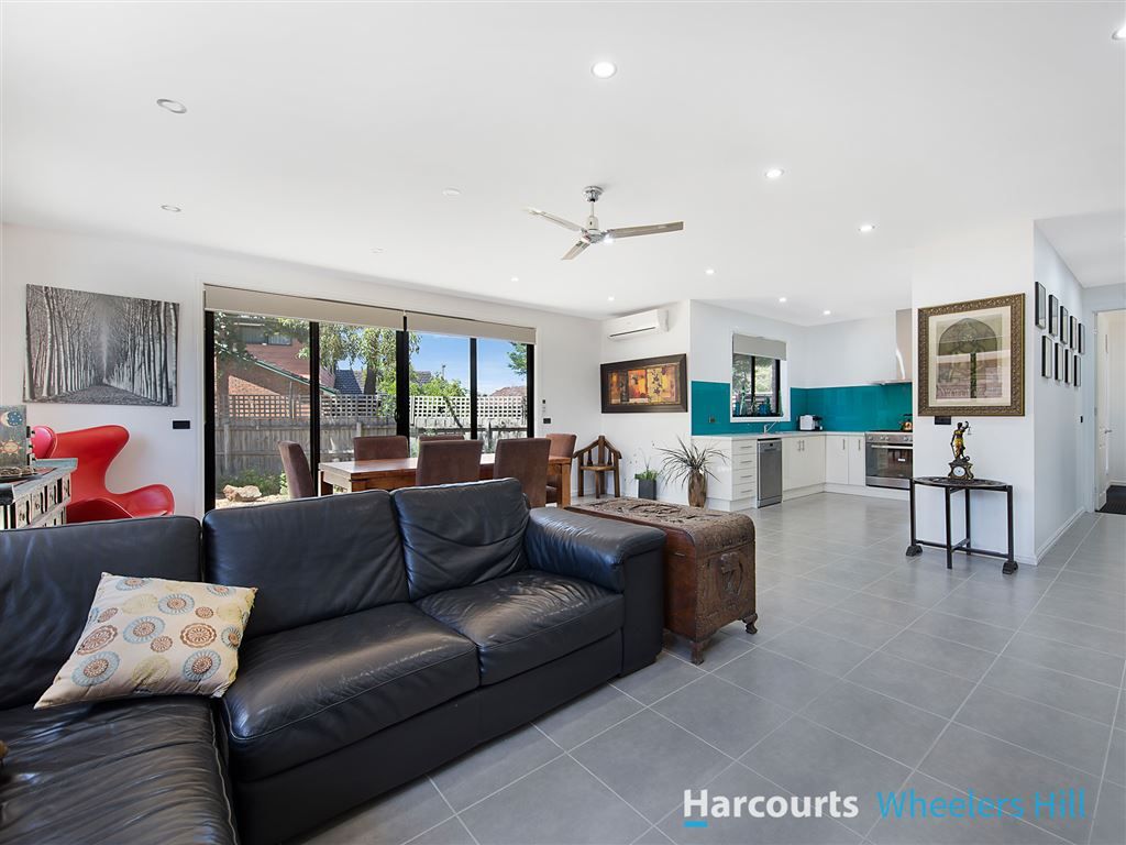 2/3 Bella Court, Wheelers Hill VIC 3150, Image 1