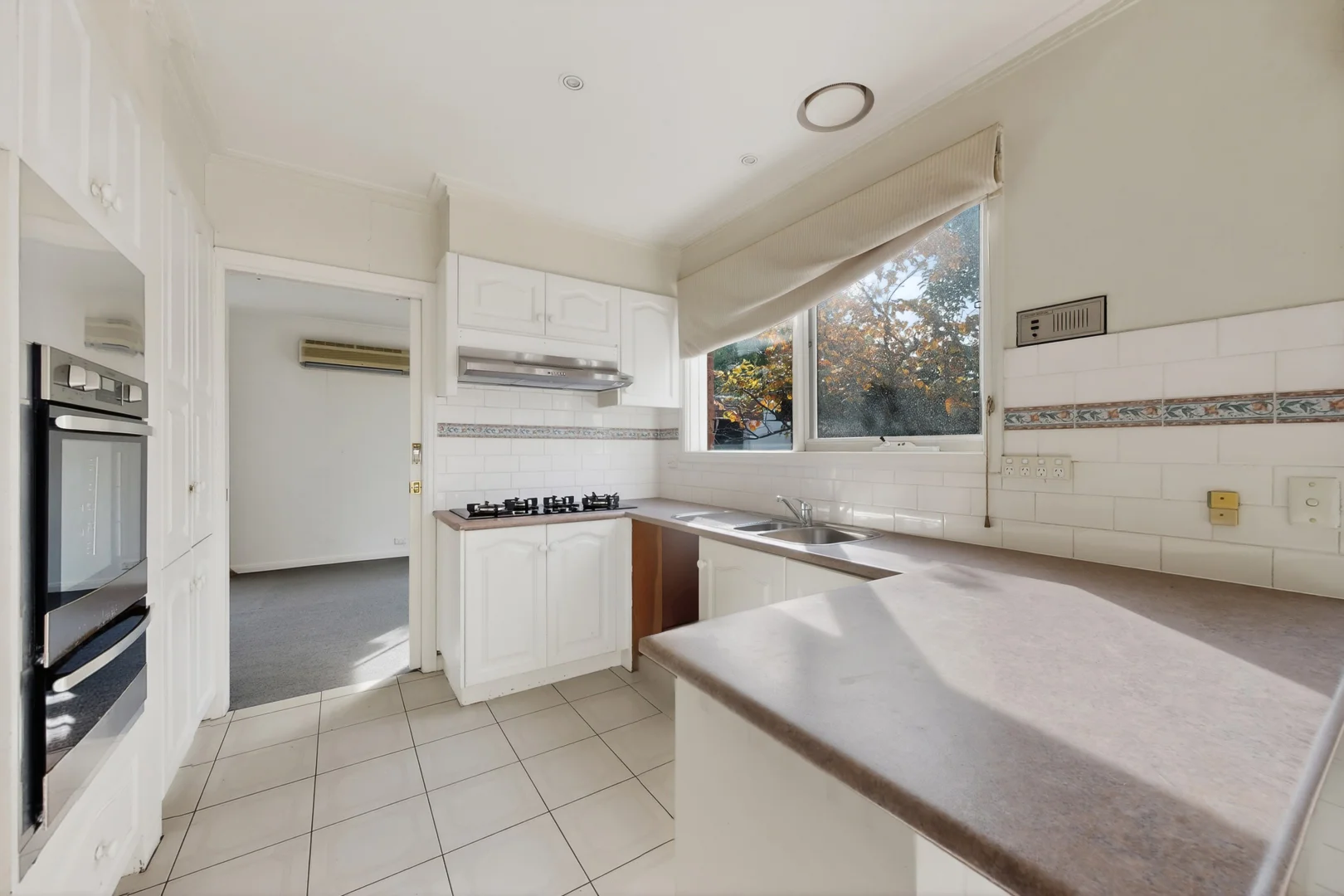Additional image 4 of 2/5 Halley Avenue, Camberwell VIC 3124